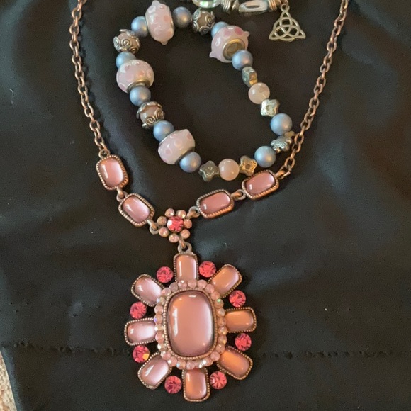 Vintage Gothic Necklace, 2 Bracelets, Pair of Earrings , Gorgeous ♥️🔥💕💙🔥❤️💚 - Picture 4 of 8